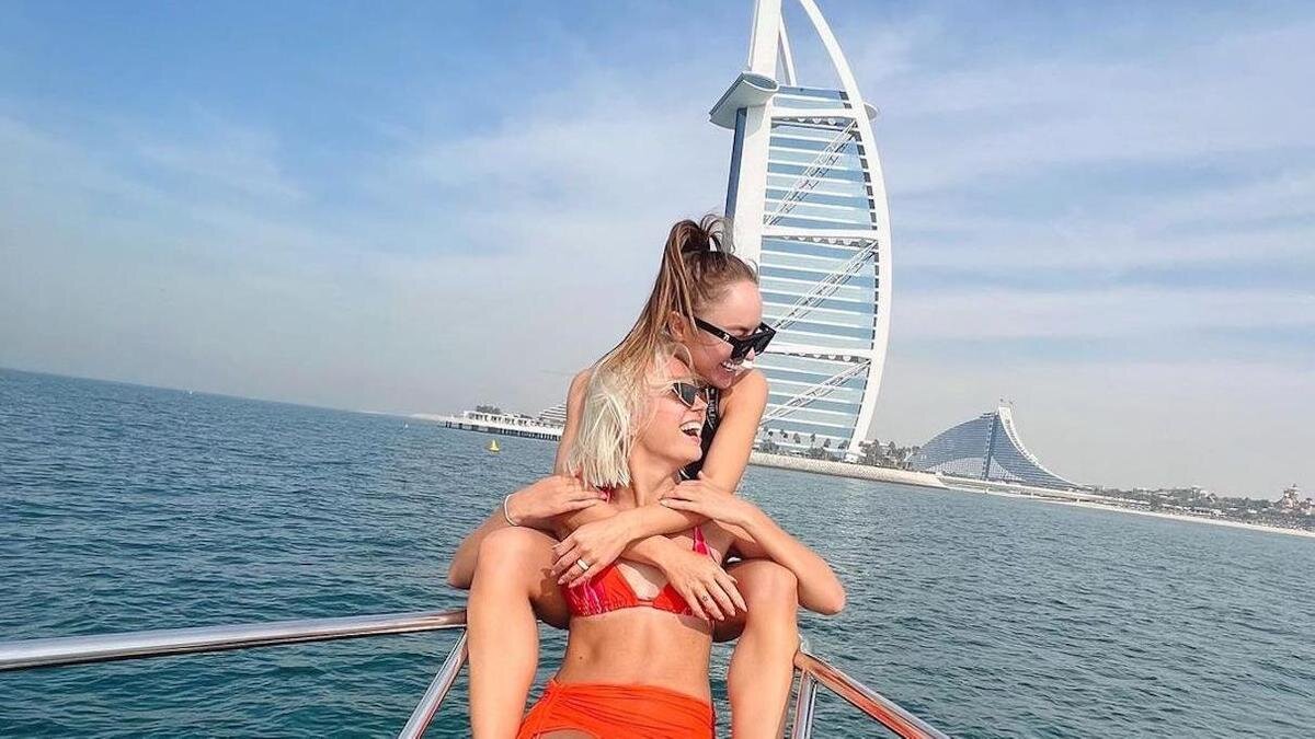    Клава Кока и Мари Краймбрери:instagram.com/klavacoca