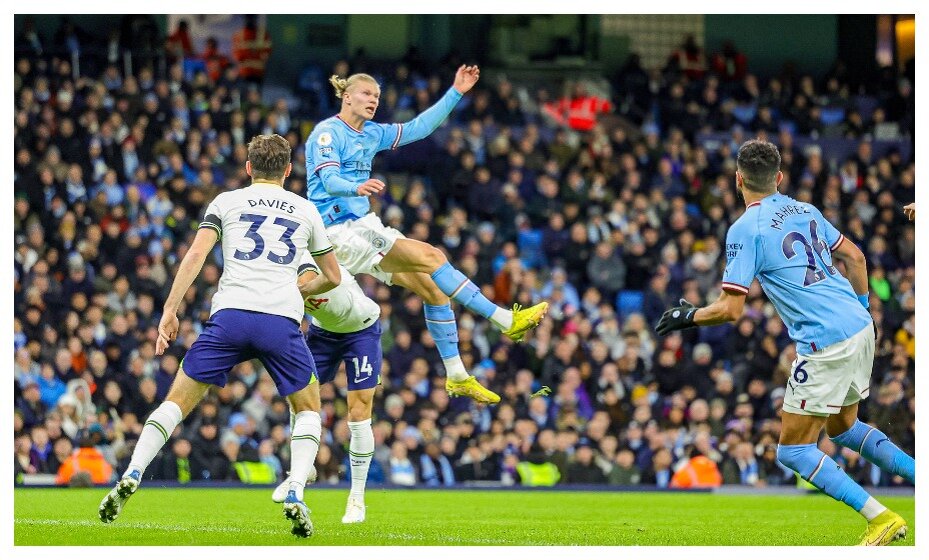 Матч манчестер тоттенхэм. Тоттенхэм Хотспур - Манчестер Сити матч. Tottenham man City счет. Альварес Манчестер Сити. АПЛ Манчестер Сити Тоттенхэм прямая трансляция.