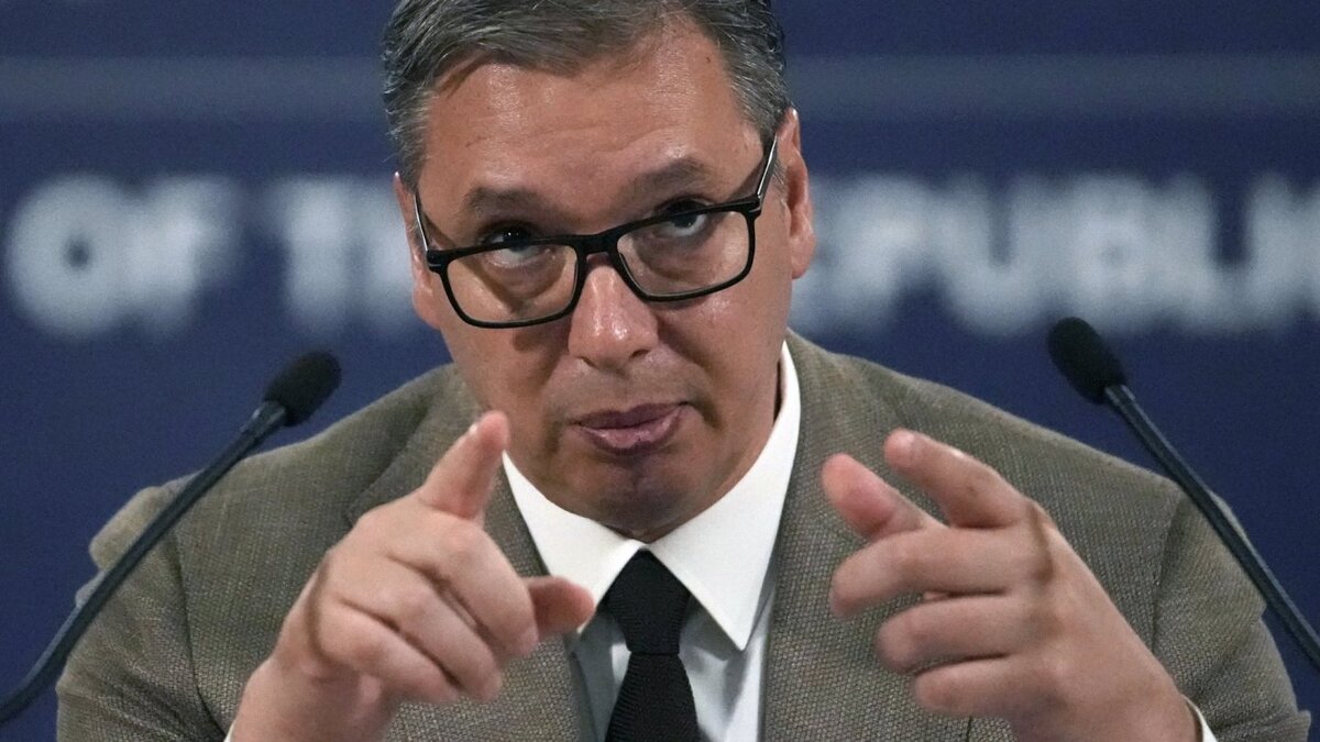 Александр Вучич. Источник фото: https://dnes.dir.bg/gallery/vuchich-ne-sme-entusiazirani-da-se-prisaedinim-kam-es-kolkoto-byahme-predi