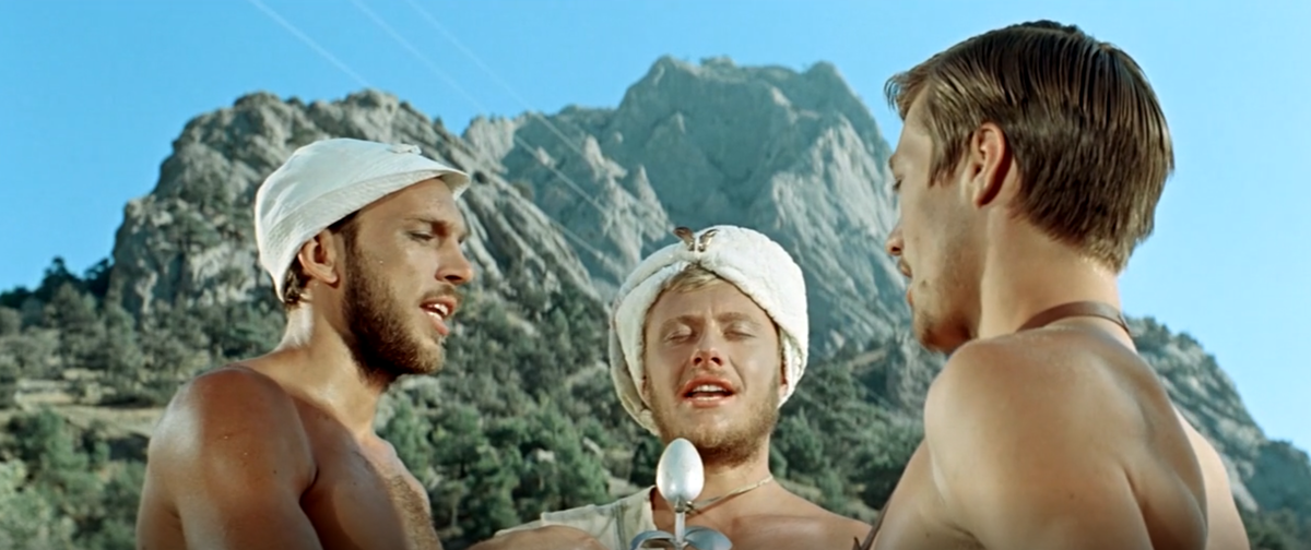 кадр из советского фильма "Три плюс два" 