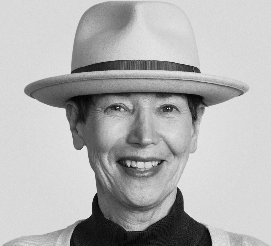 Эйприл Грейнман.