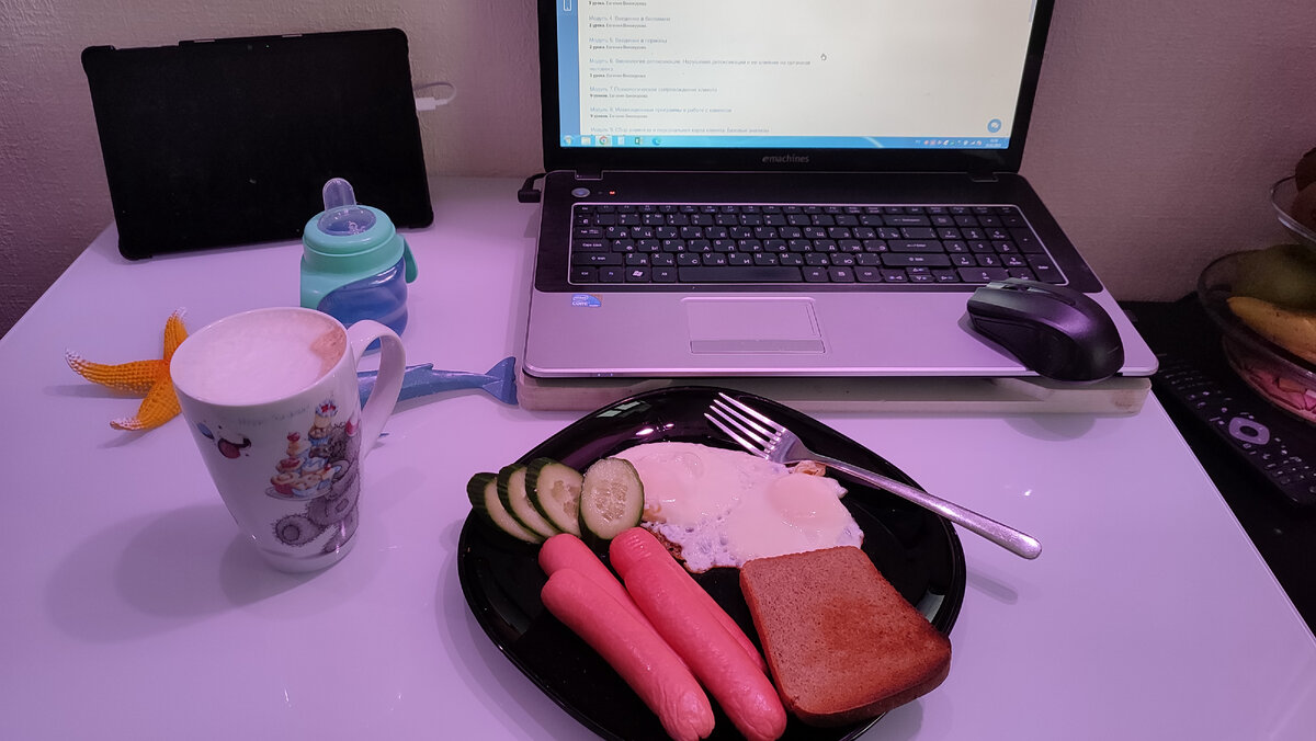 Лёгкий, вкусный завтрак, поток я такое есть не смогу.