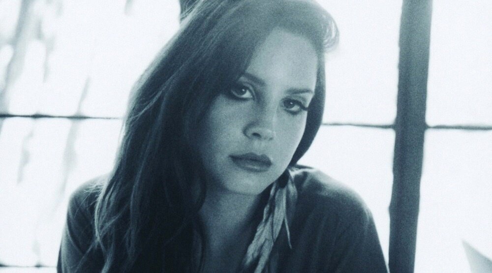    Лана Дель Рей/ Фото: Facebook.com/lanadelrey