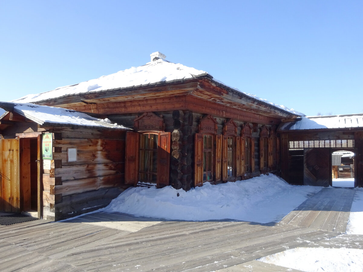 Усадьба Зарубина (начало ХХ в.) из д. Ёдарма Усть-Илимского района