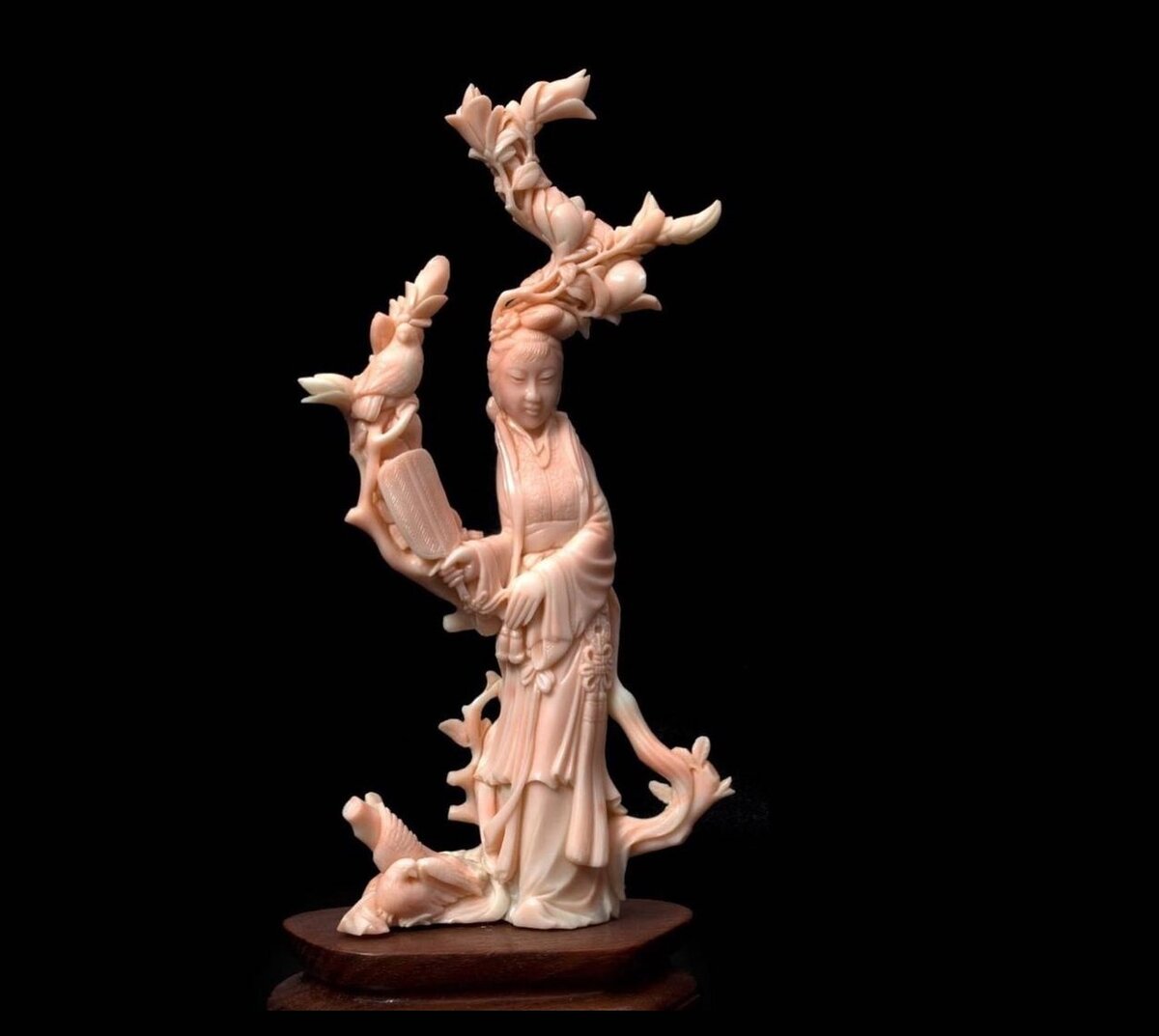 Японская скульптура из коралла. Япония. 1860 г.