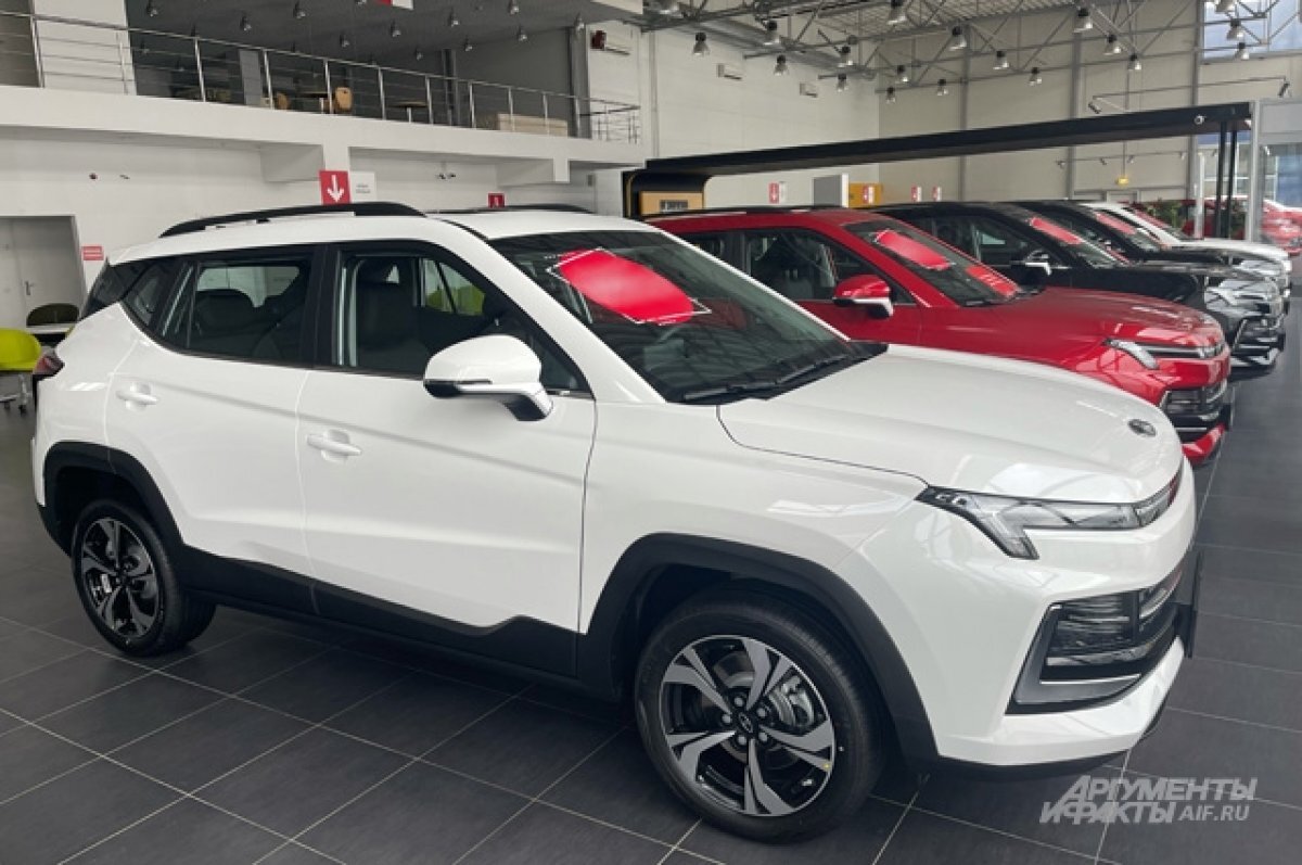    «Москвичи» для Москвы. Первые покупатели уже забирают свои автомобили