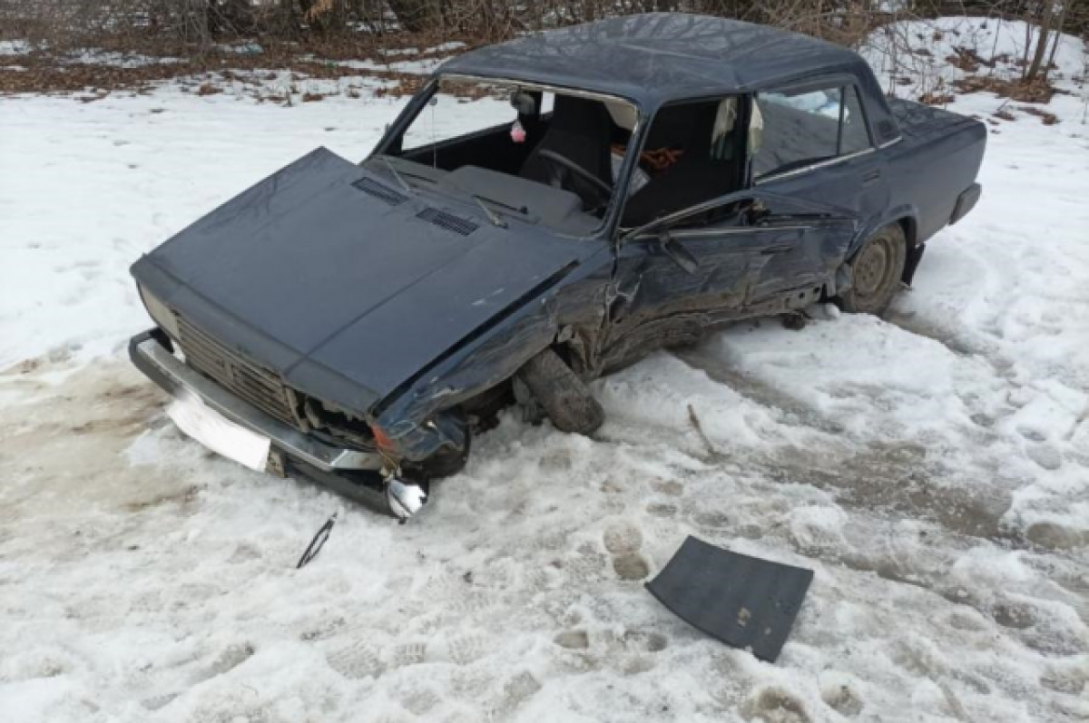    На трассе «Курск-Воронеж» в лобовом ДТП пострадали два человека