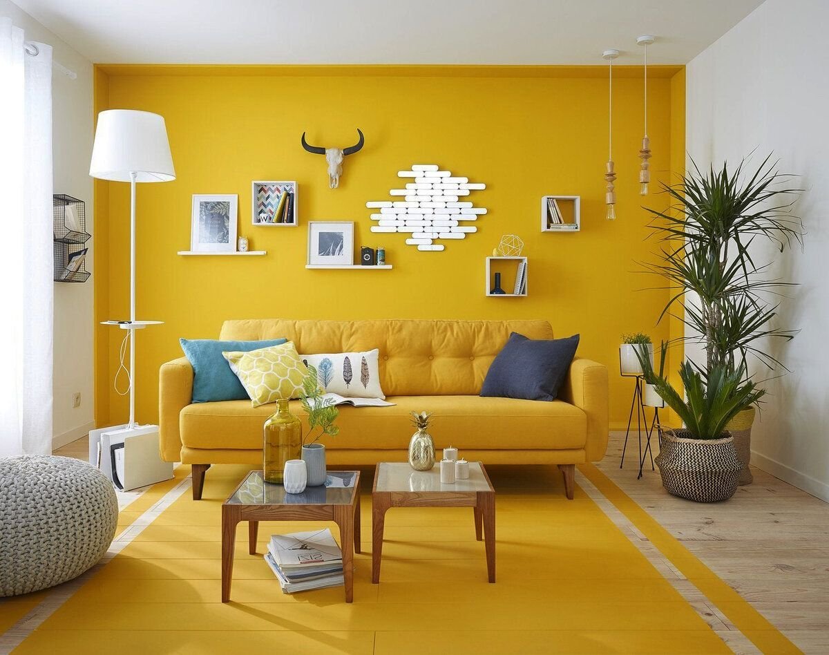 желтый интерьер