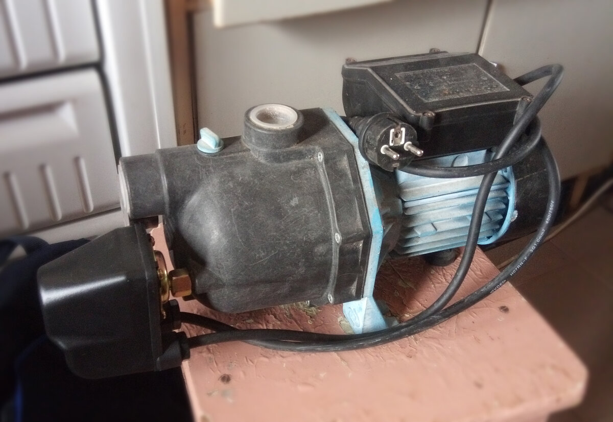 Электронасос - типичный потребитель с реактивной мощностью