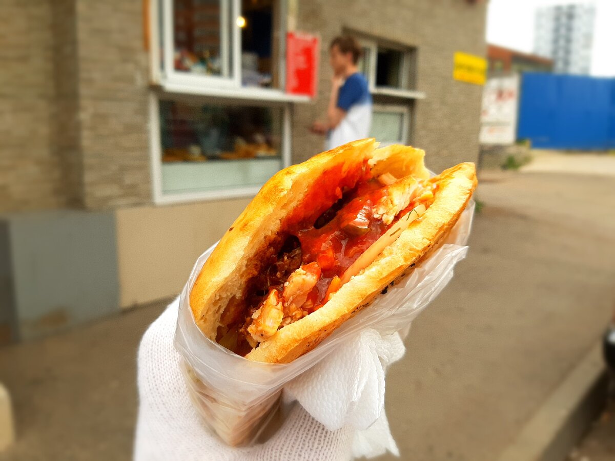 Такую делают в Электролитном проезде, у метро «Нагорная», в здании ФГУП «Каспийск». Её посоветовал мне шеф ресторана Delicatessen Олег Кусов.