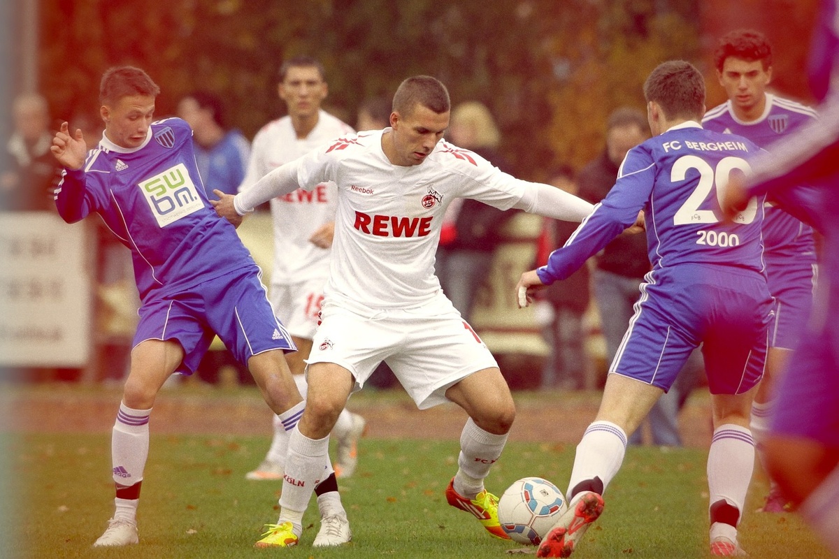 За "Кёльн" против "Бергхайма"...