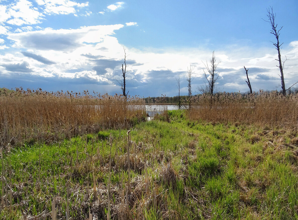 Каринское озеро 