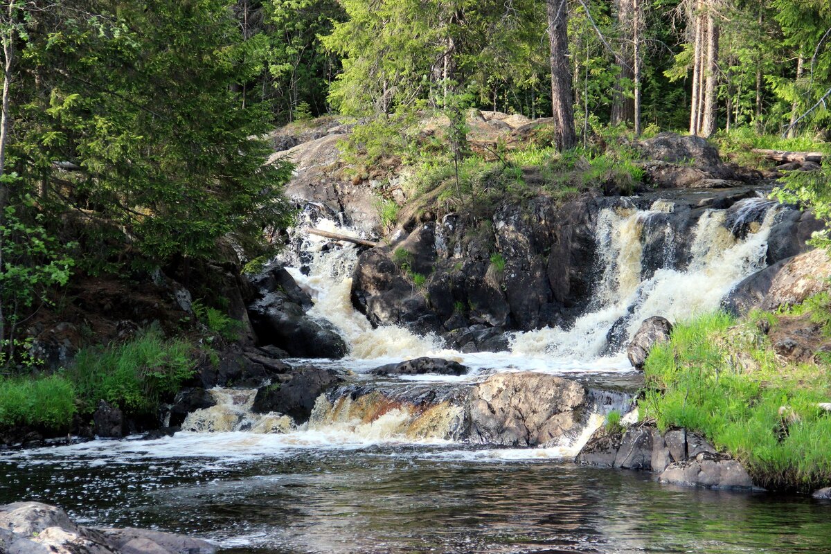 Водопад Ахвенкоски (фото с просторов интернета)