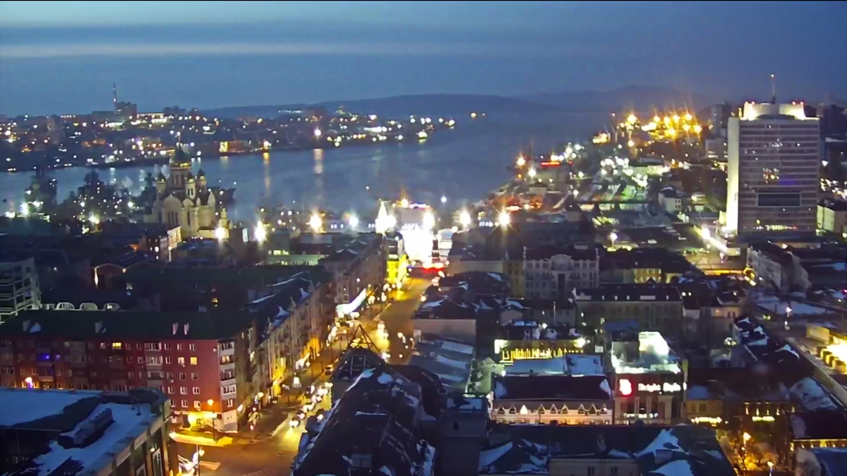 Вечерний Владивосток загадочен и прекрасен