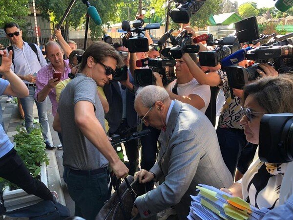 Все материалы, использованные в этой статье, принадлежат  сайту https://www.starhit.ru 