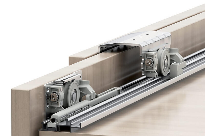 Верхнеподвесная или компланарная система.