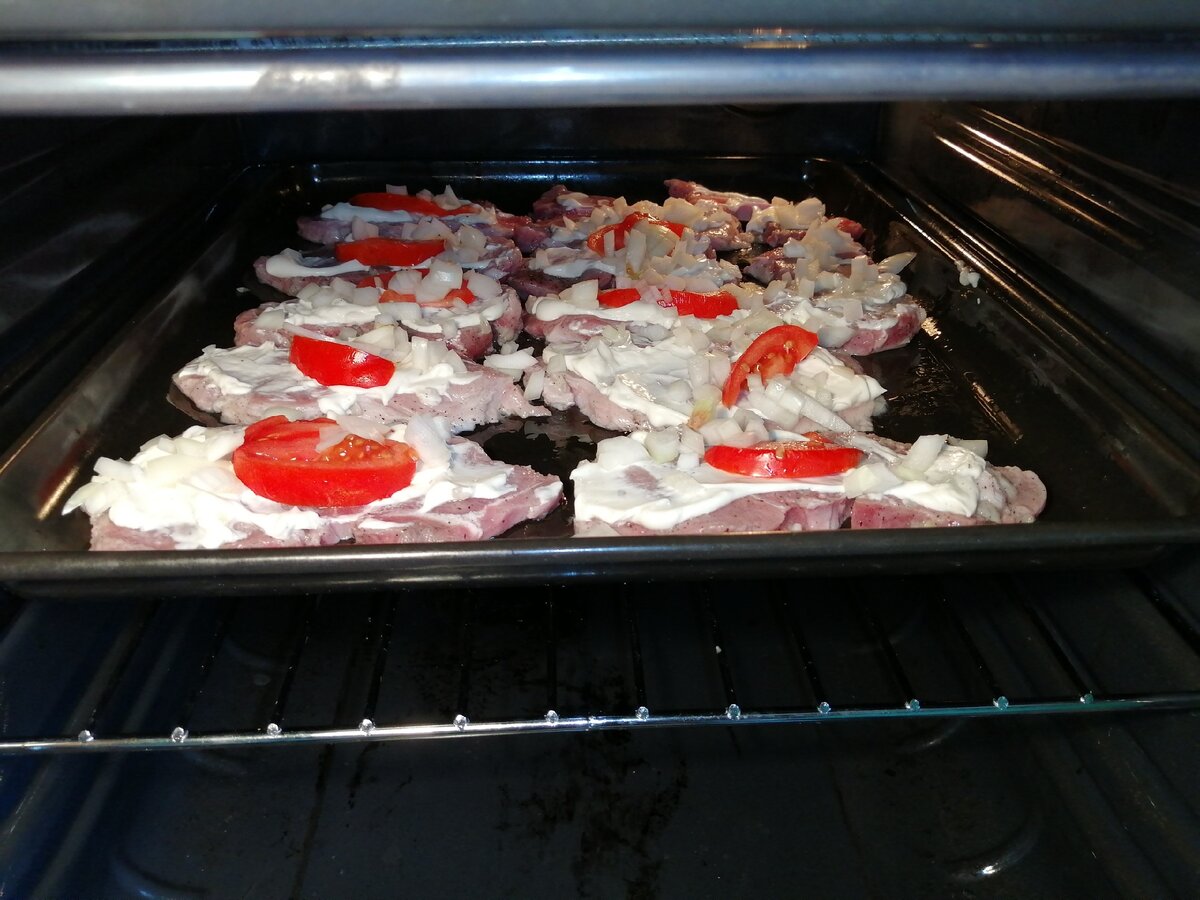 Забыла посыпать сыром. Представим, что он там есть))))))