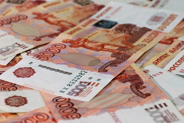 Три варианта вложить пару миллионов рублей в недвижимость