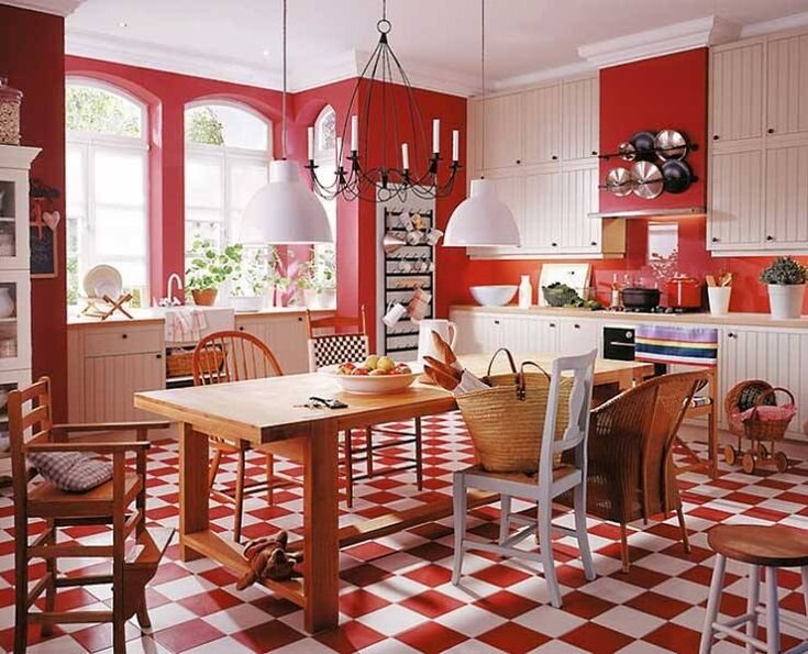 Дизайн яркой красной кухни в современном интерьере (50 реальных фото)
