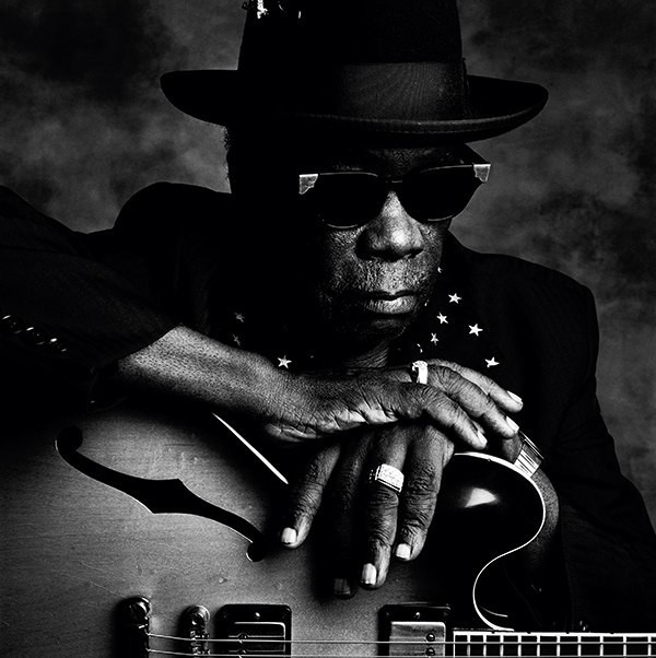 John Lee hooker 2013 `Essential Blues Legends`. Блюзмен Миссисипи. Черный блюзмен. Белый блюзмен.