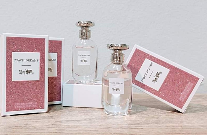 Coach dreams. Духи Коач дримс. Coach Dreams парфюмерная вода. Coach Dreams духи 40 мл. Coach Dreams Sunset духи.