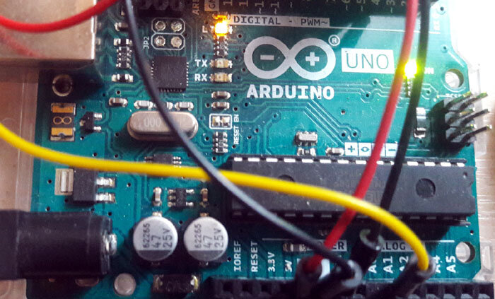 Контроллер Arduino UNO