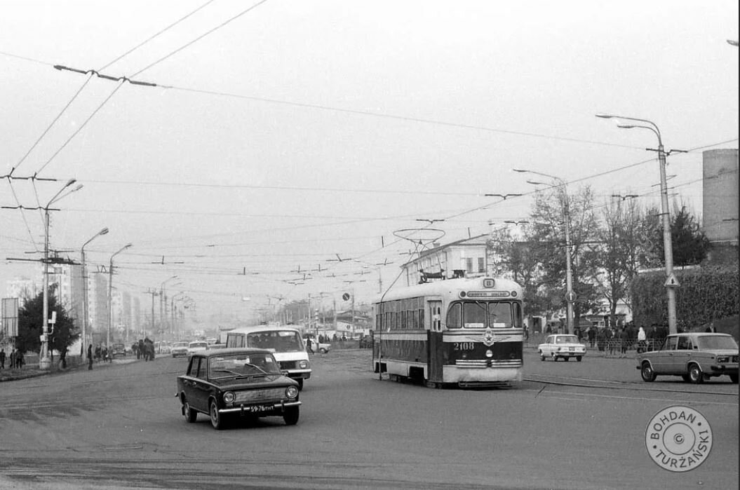 11 апреля 1980 года. Ташкент 1980 год. Ташкент 60-е годы. Ташкент 1970 Юнусабад. Ташкент площадь Горького.