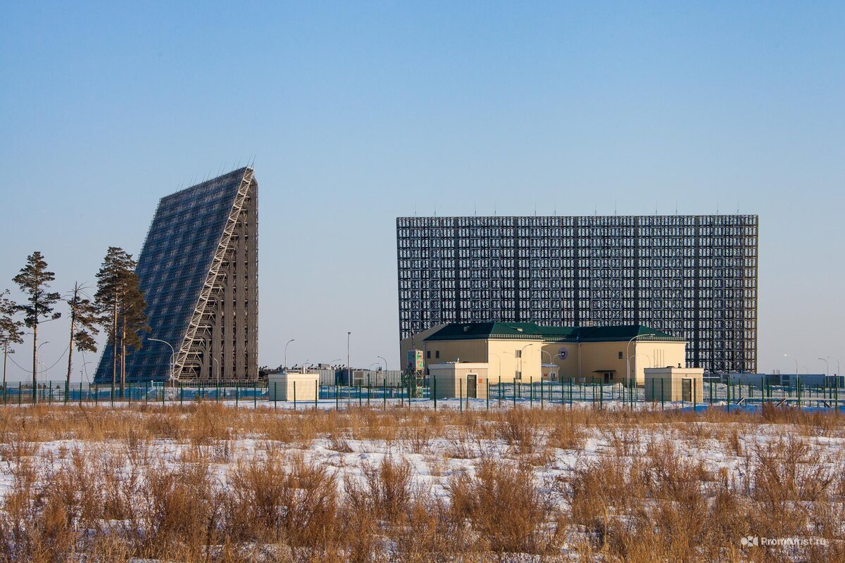 Рлс спрн воронеж-м. Рлс «файлингдейлс» (an/fps-132). Рлс спрн an/fps-132. Станция рлс воронеж. Рлс спрн «воронеж».