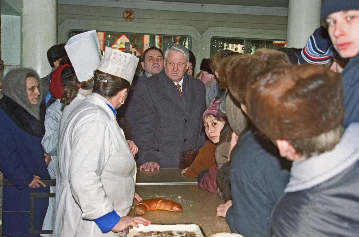 Фотографии 1992 года. Ельцин 1992. Борис Ельцин Россия 1992 года. Борис Ельцин в 90 е. «Святые девяностые». 1992.