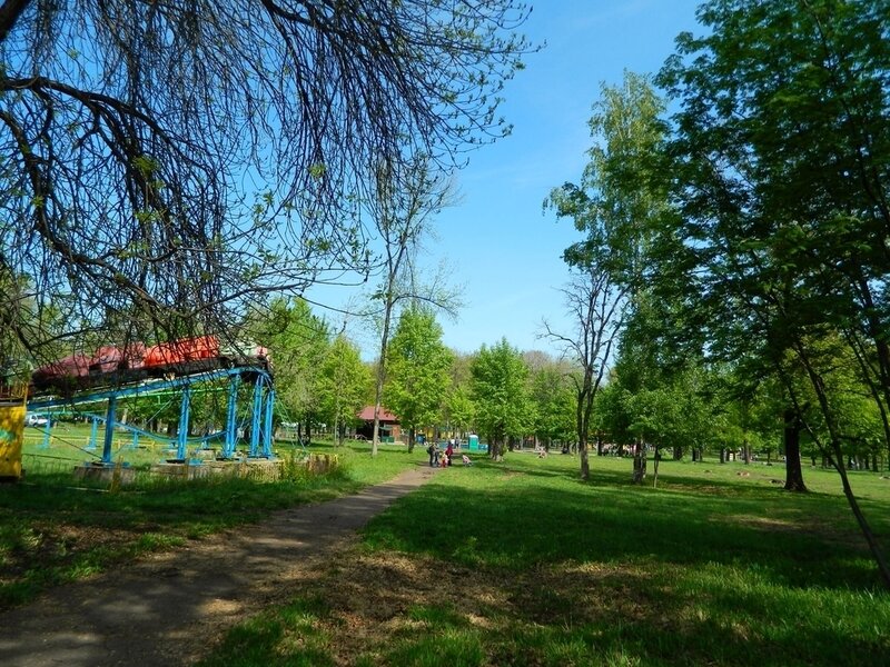 Парк нефтехимиков, Уфа. 