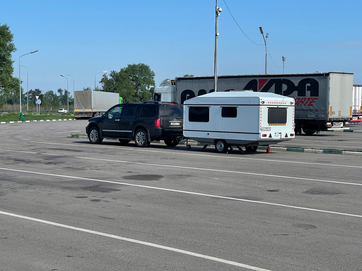 Припарковались на стоянке АЗС Тат Нефть