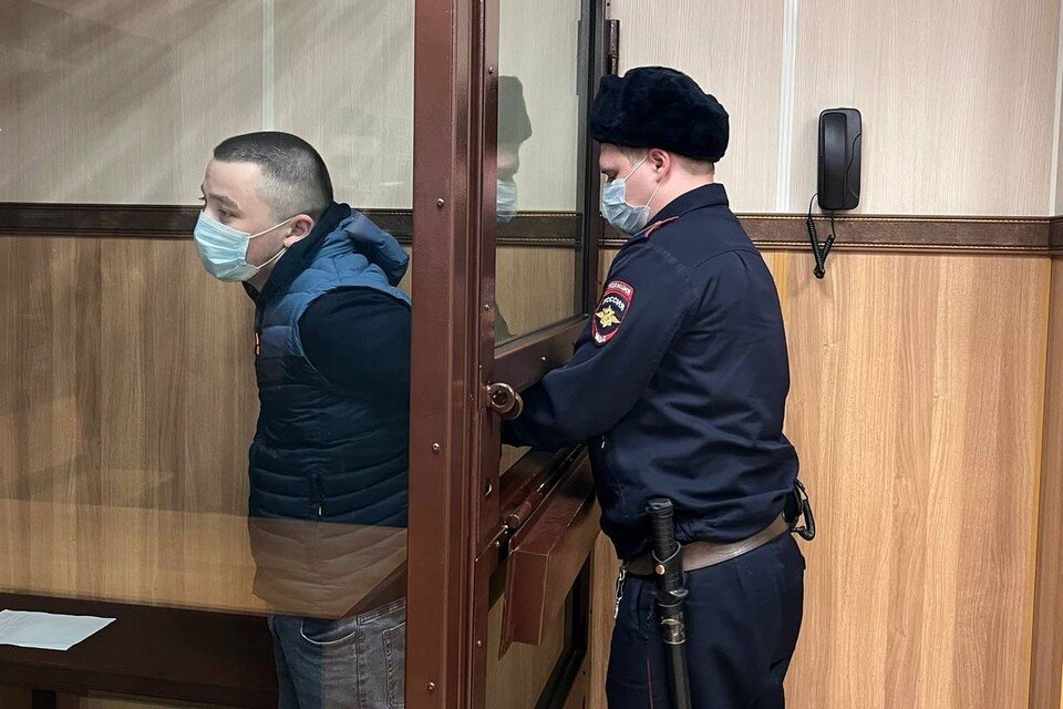     Суд отправил Солиджонв в колонию на 3 года. Мария НОВИКОВА