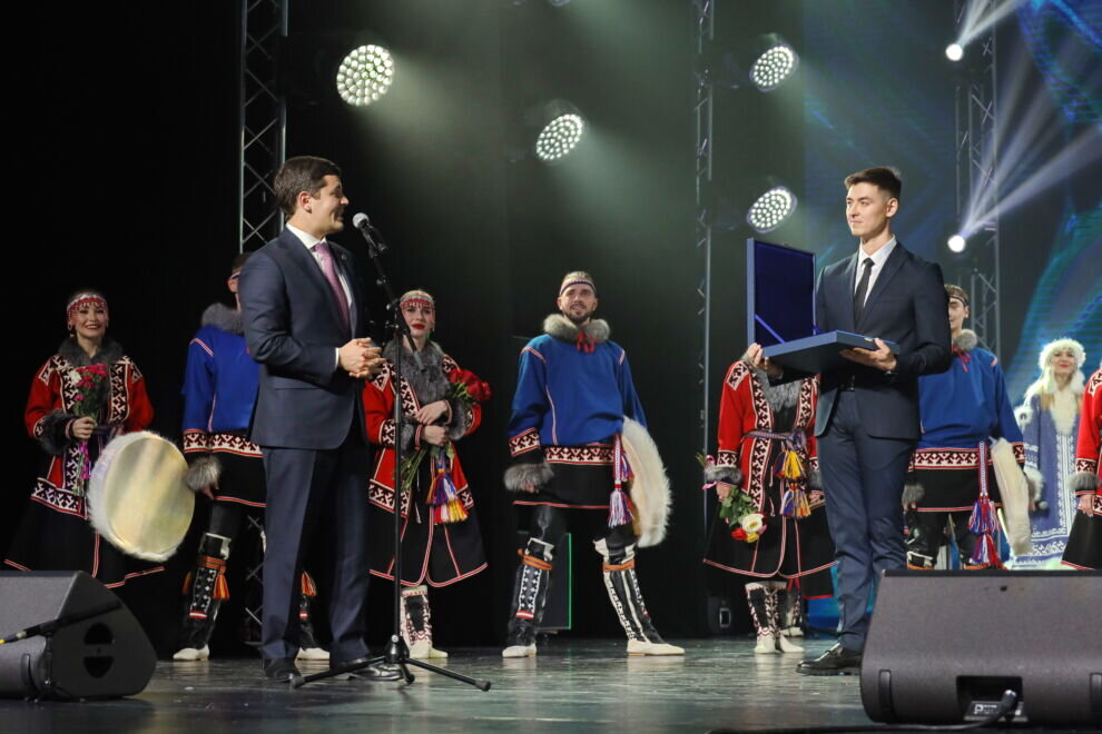    Губернаторский ансамбль танца «Сыра’ Сэв» стал достоянием Ямала