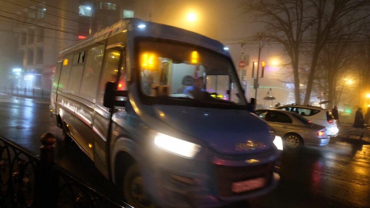     Перевозчик «Автоальянс», обслуживающий автобус № 37 в Ставрополе, ушел в огромный минус за неполный месяц работы, рассказала NewsTracker владелица фирмы Людмила Демченко.