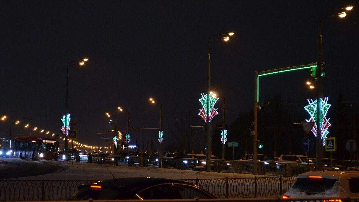     Казань занимает третье место в рейтинге городов, принимающих наибольший поток туристов. Однако некоторые отрасли туризма в столице региона требуют дополнительной стимуляции, считают чиновники.