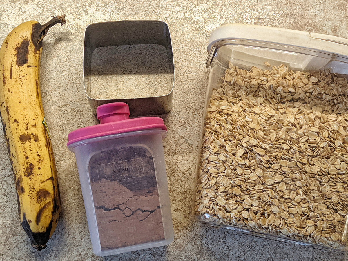 Банан, какао, овсянка + формочка