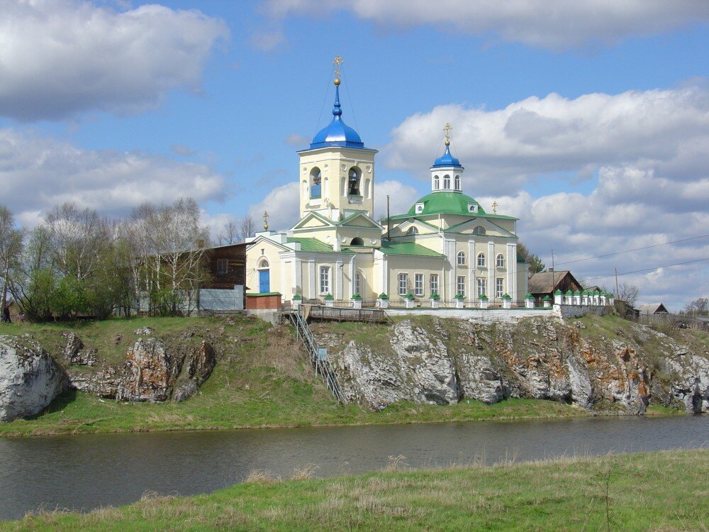 Коуровская Слобода на реке Чусовая