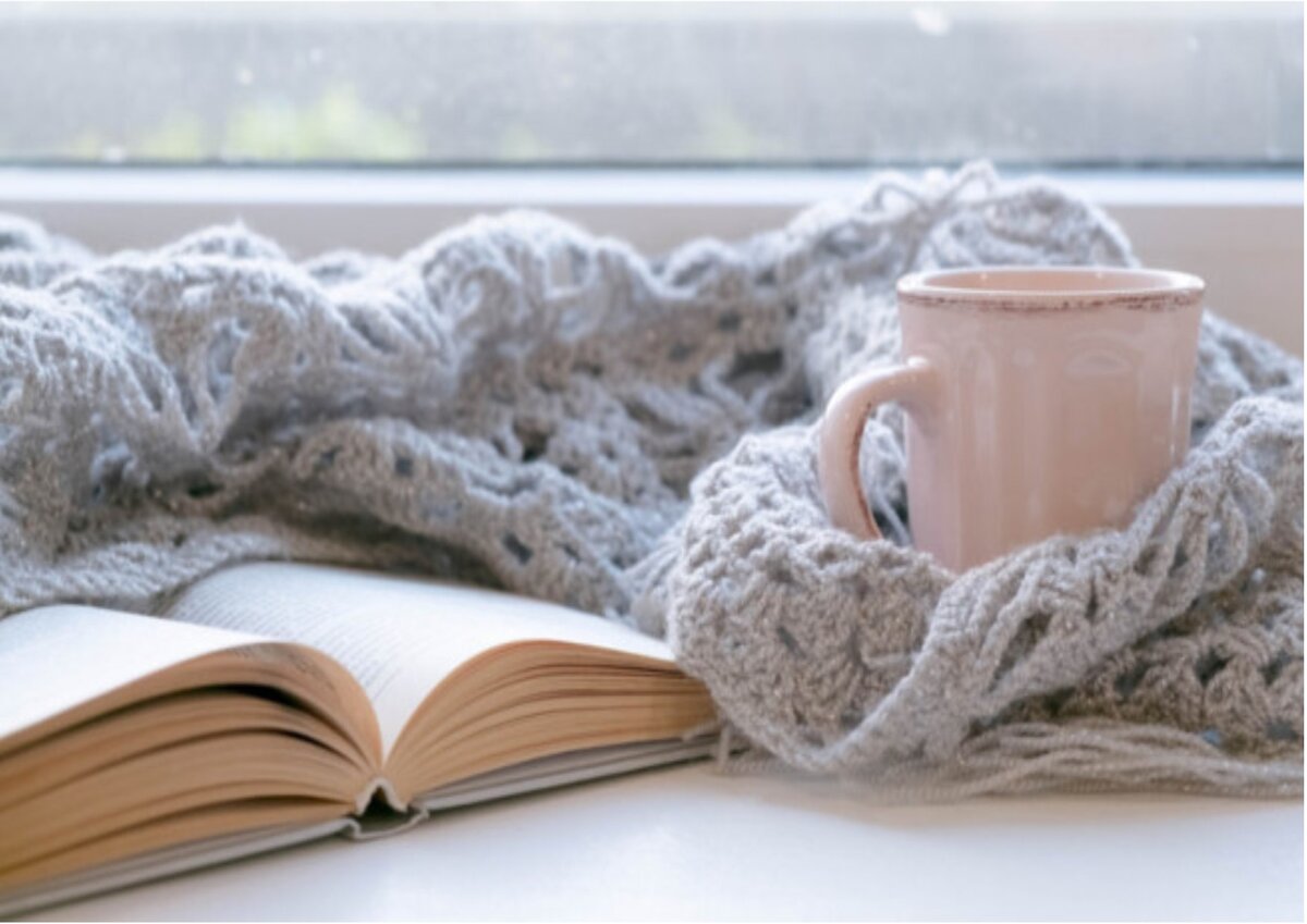 Человек питается книгами и лечится в вымышленных мирах.