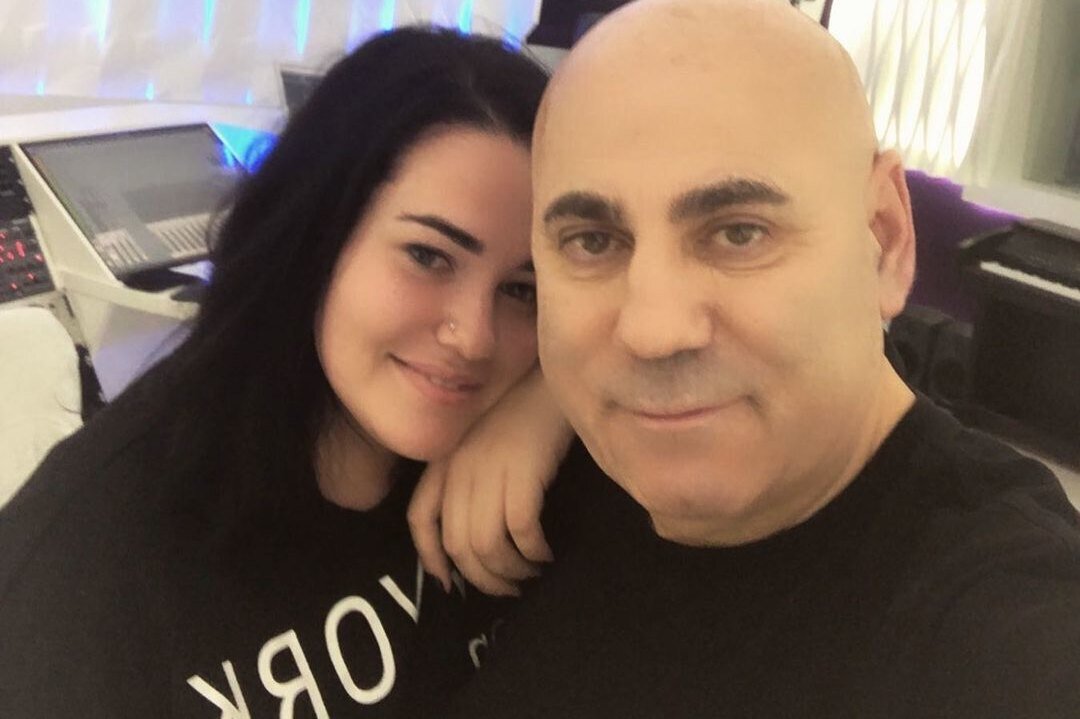     Даная Пригожина: «Мы заплатили мошенникам почти все деньги. Жилье всё равно забрали!»