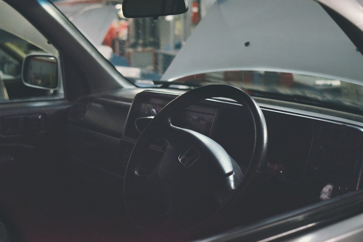 Салон можно оценить во всей красе по фотографии, которая будет чуть ниже ;) 