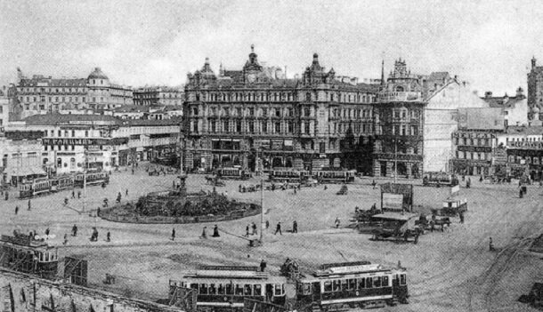 Здание органов госбезопасности на Лубянке в 30-е годы