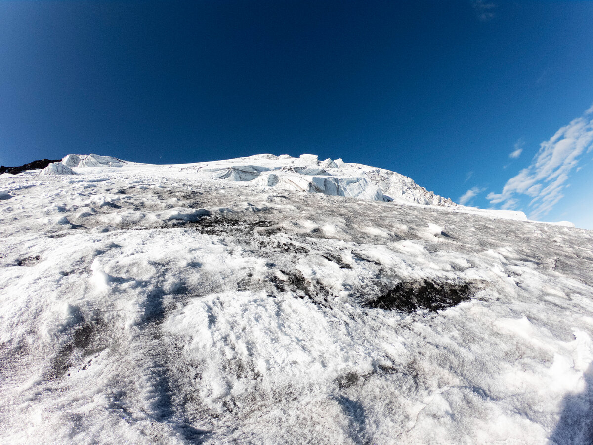 Из личного архива 2020г.  Вертикальный склон Камня