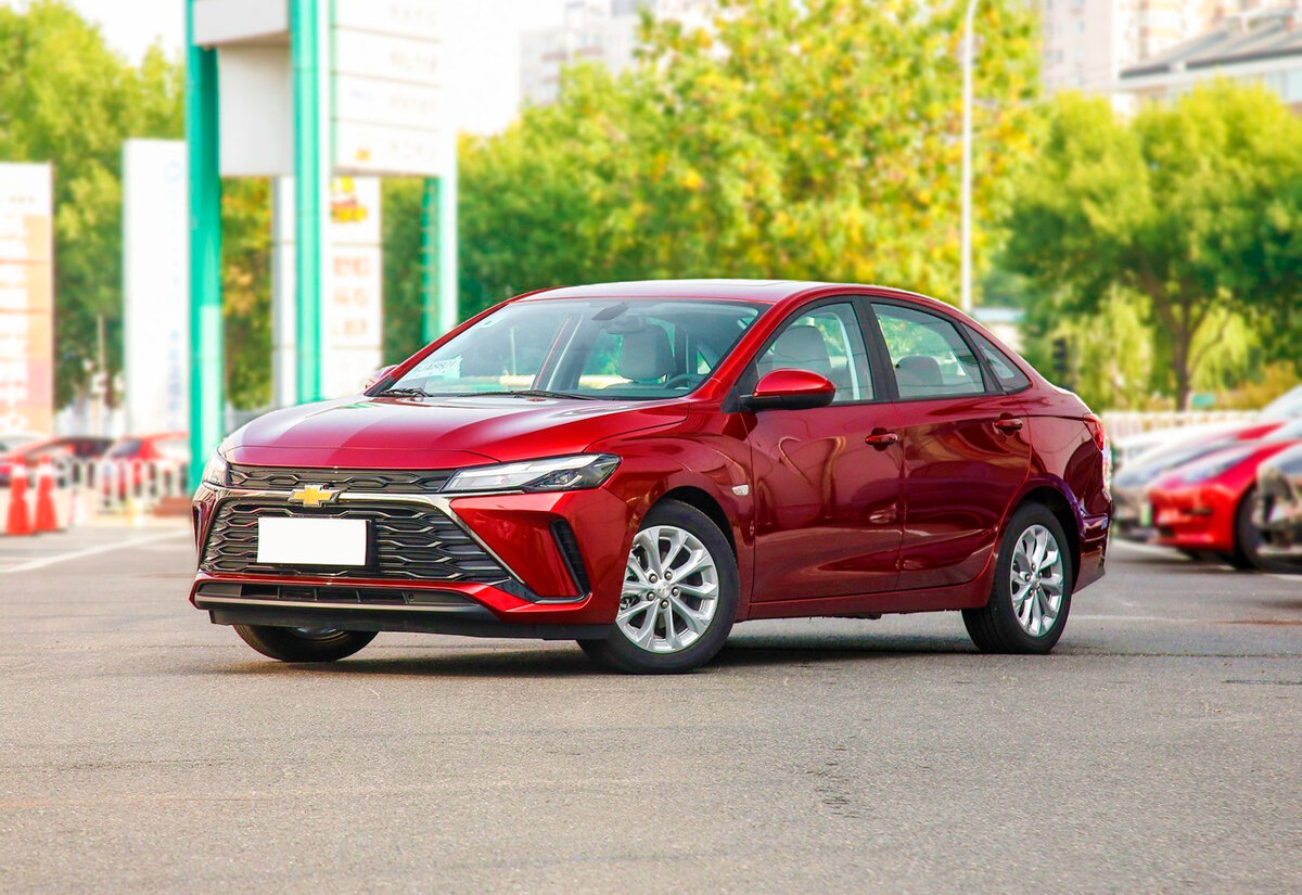 Внешность у него, на самом деле, привлекательная – точно поинтереснее Лачетти и Равона будет.