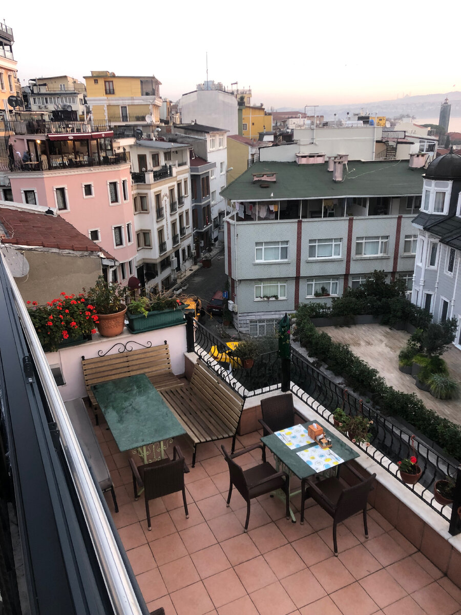 Веранда в хостеле Agora