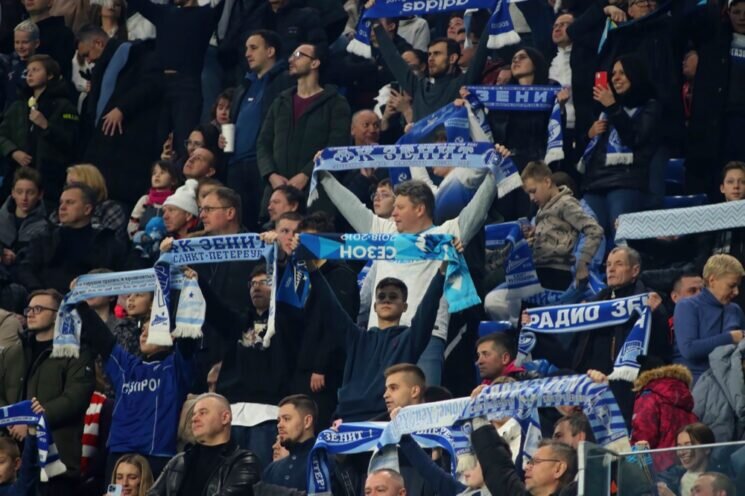 Фото: legion-media.ru. Fans of Zenit