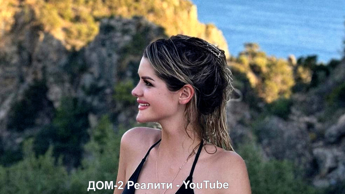 Самонина Аня отдыхает в Турции с друзьями, соцсети