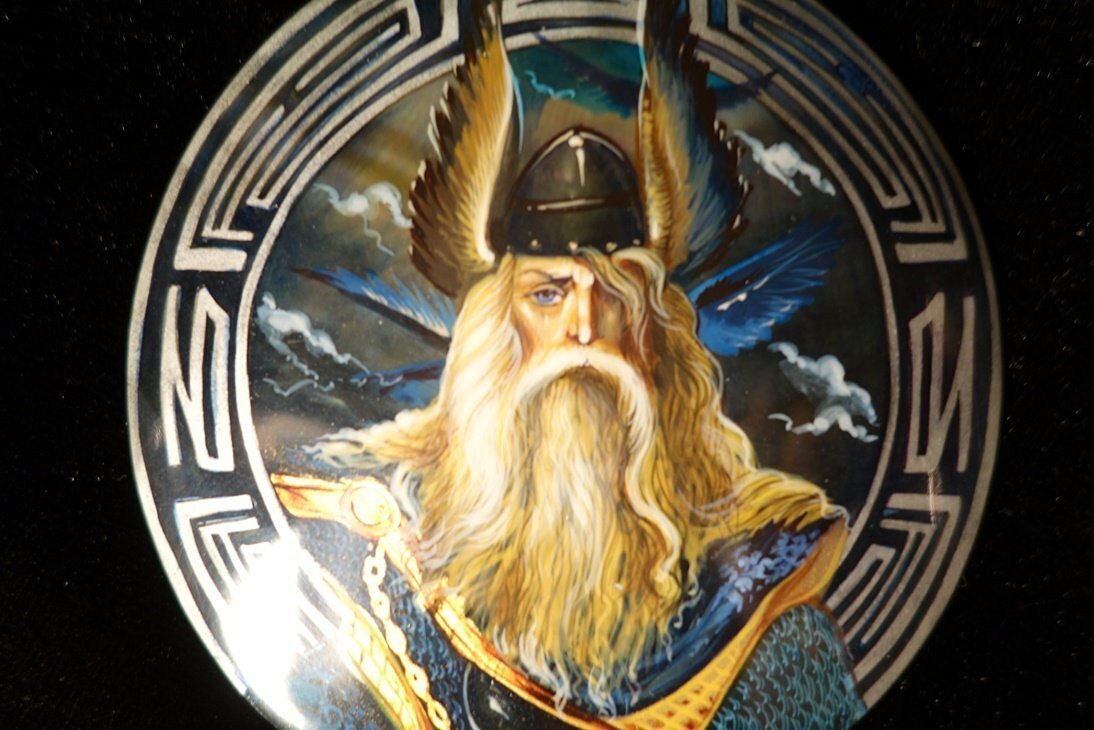 Odin. Скандинавская мифология Odin. Вотан Бог. Бог один в скандинавской мифологии. Бох один.