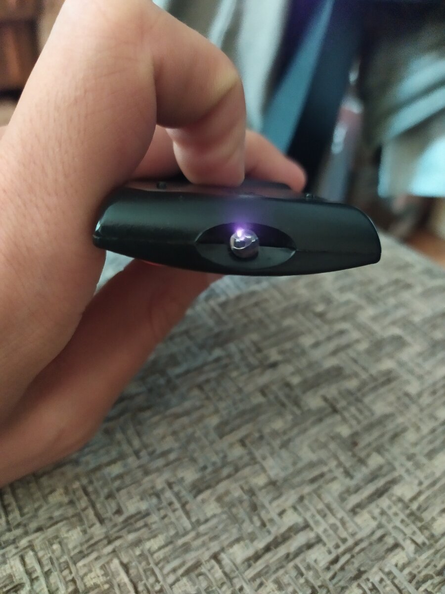 Вот так выглядит ИК сигнал пульта при нормальной освещенности