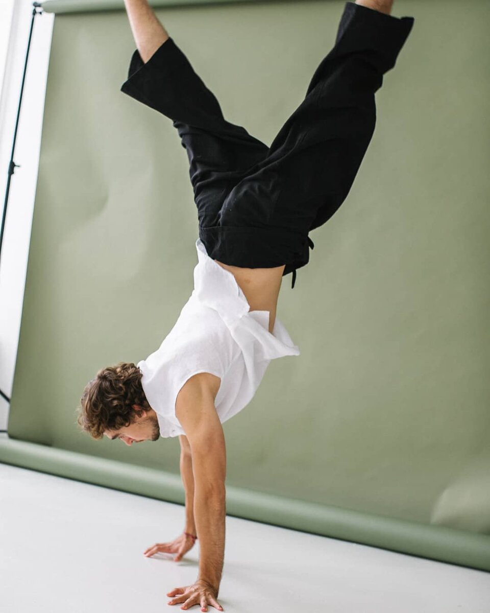 Георг Ковалёв "...позволить гормонам стресса выйти, проработать их через физическую активность"