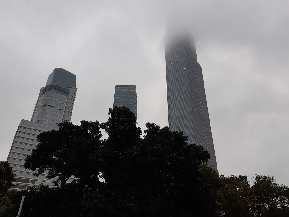 Зимний Гуанчжоу - солнце здесь нечастый гость в отличие от Гонконга, который всего в паре часов езды на машине. Фото из личного архива